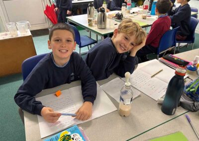Science experiment on living things